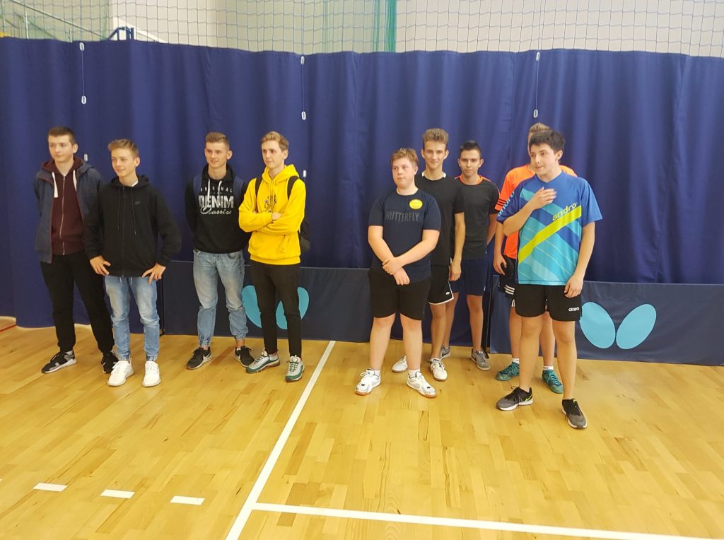 III LO Mistrzem Częstochowy w tenisie stołowym